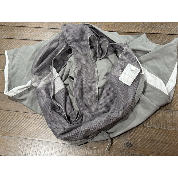 Nike Gray Lightweight Swim Shorts/Trunks - Men's Size L - Picture 7 of 7